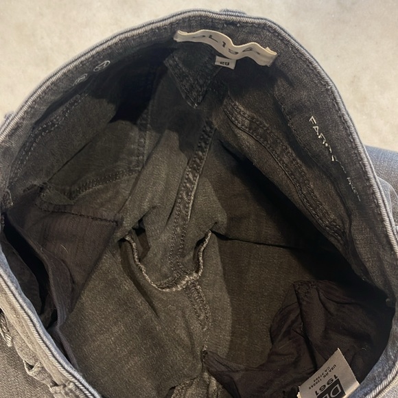 DL1961 FARROW INSTASLIM RAW HEM SKINNY JEAN IN WHITNEY. 25 - Picture 6 of 9